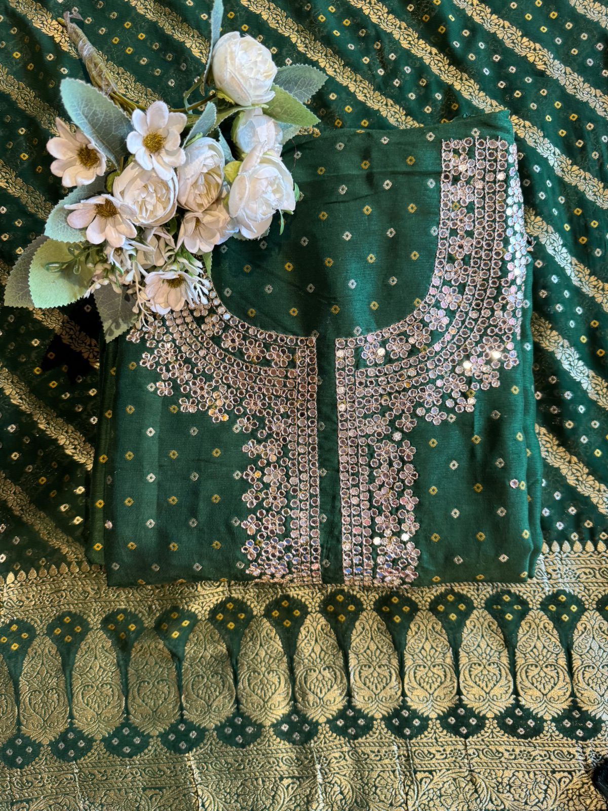 BEAUTIFUL ETHNIC SUIT