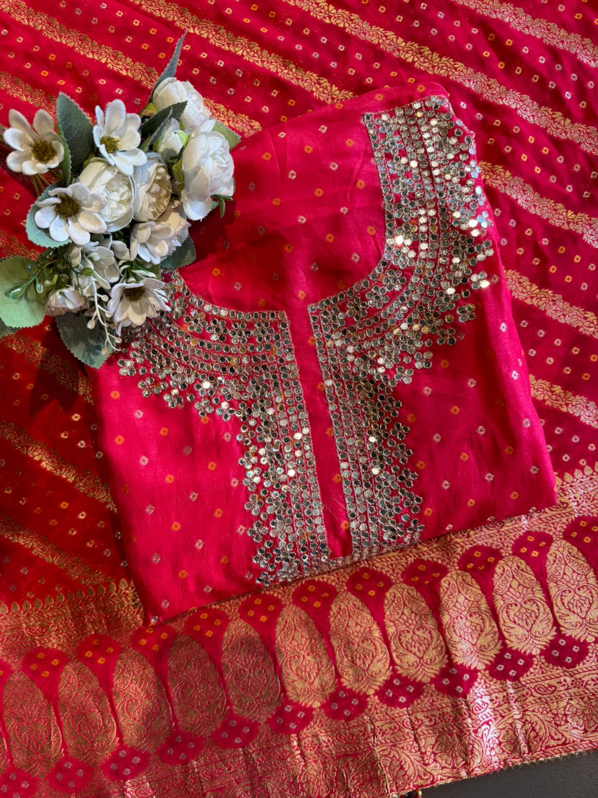 BEAUTIFUL ETHNIC SUIT