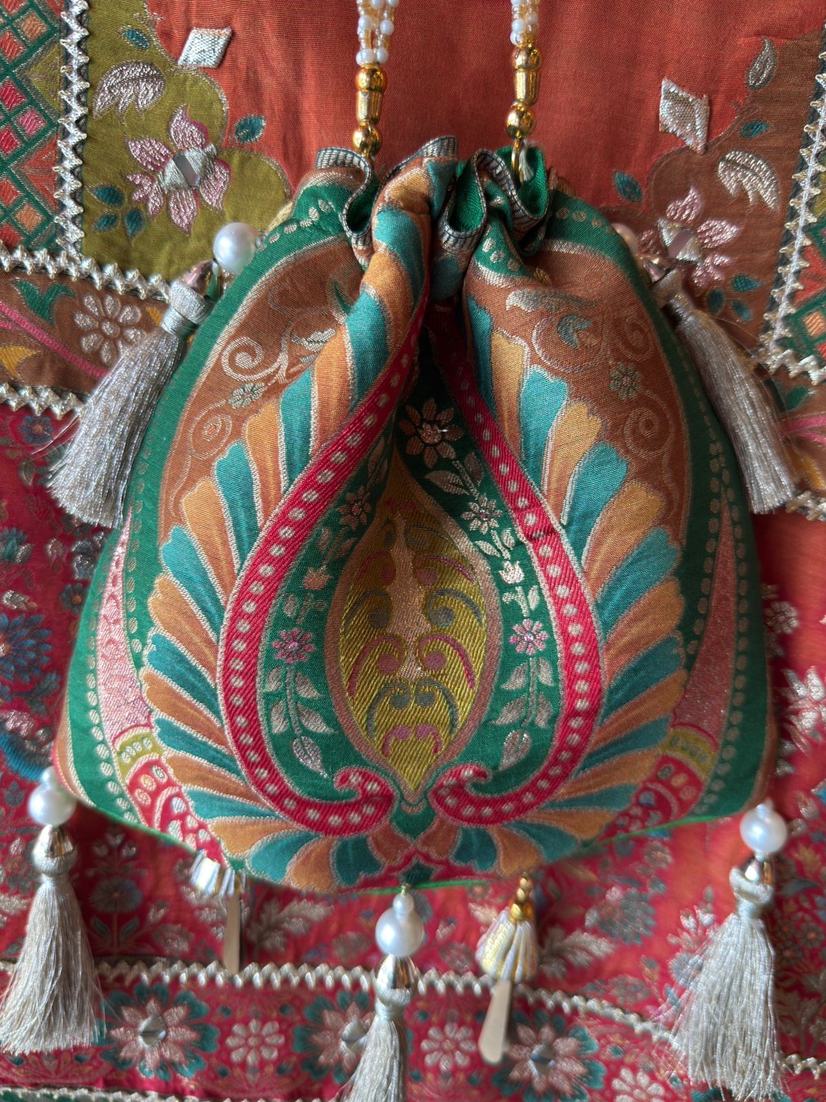 New short stitched Kaaftan set