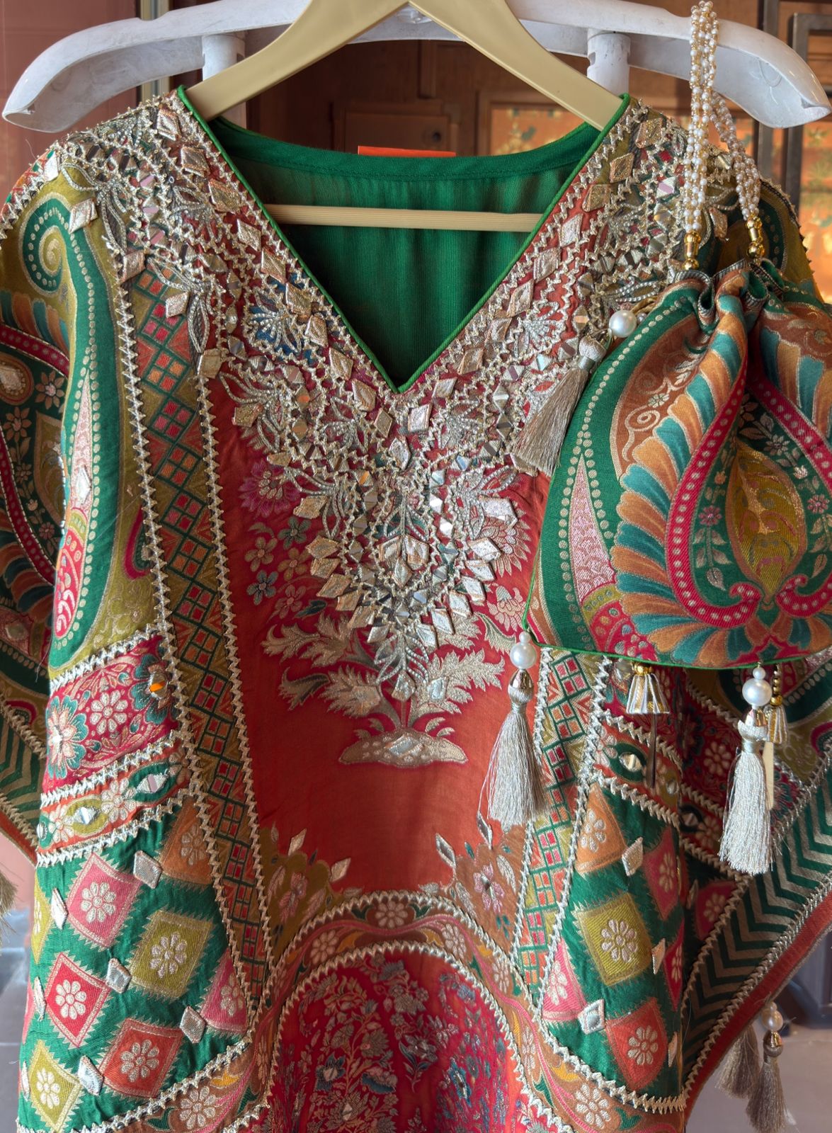 New short stitched Kaaftan set