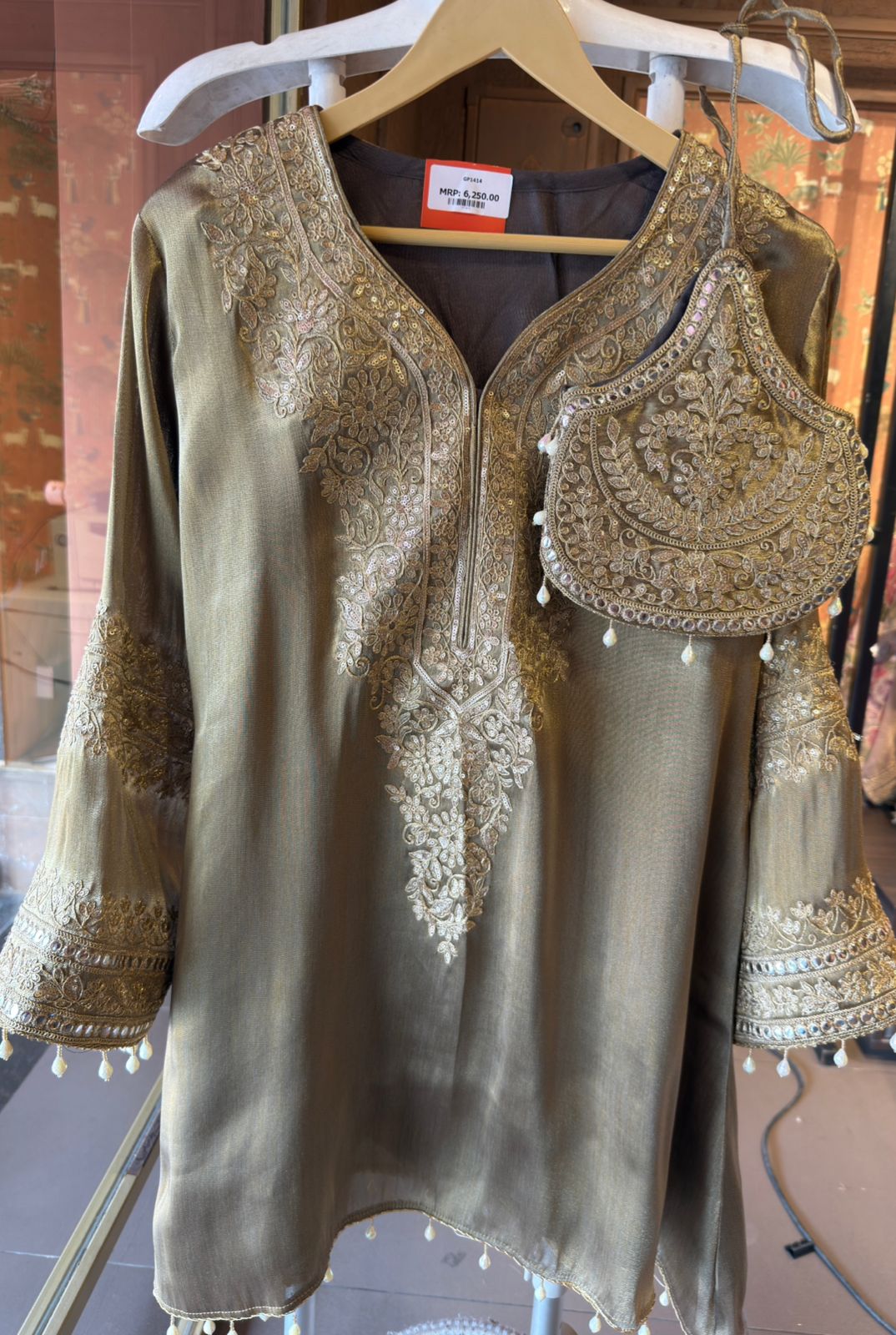 Giraffe tissue kurta