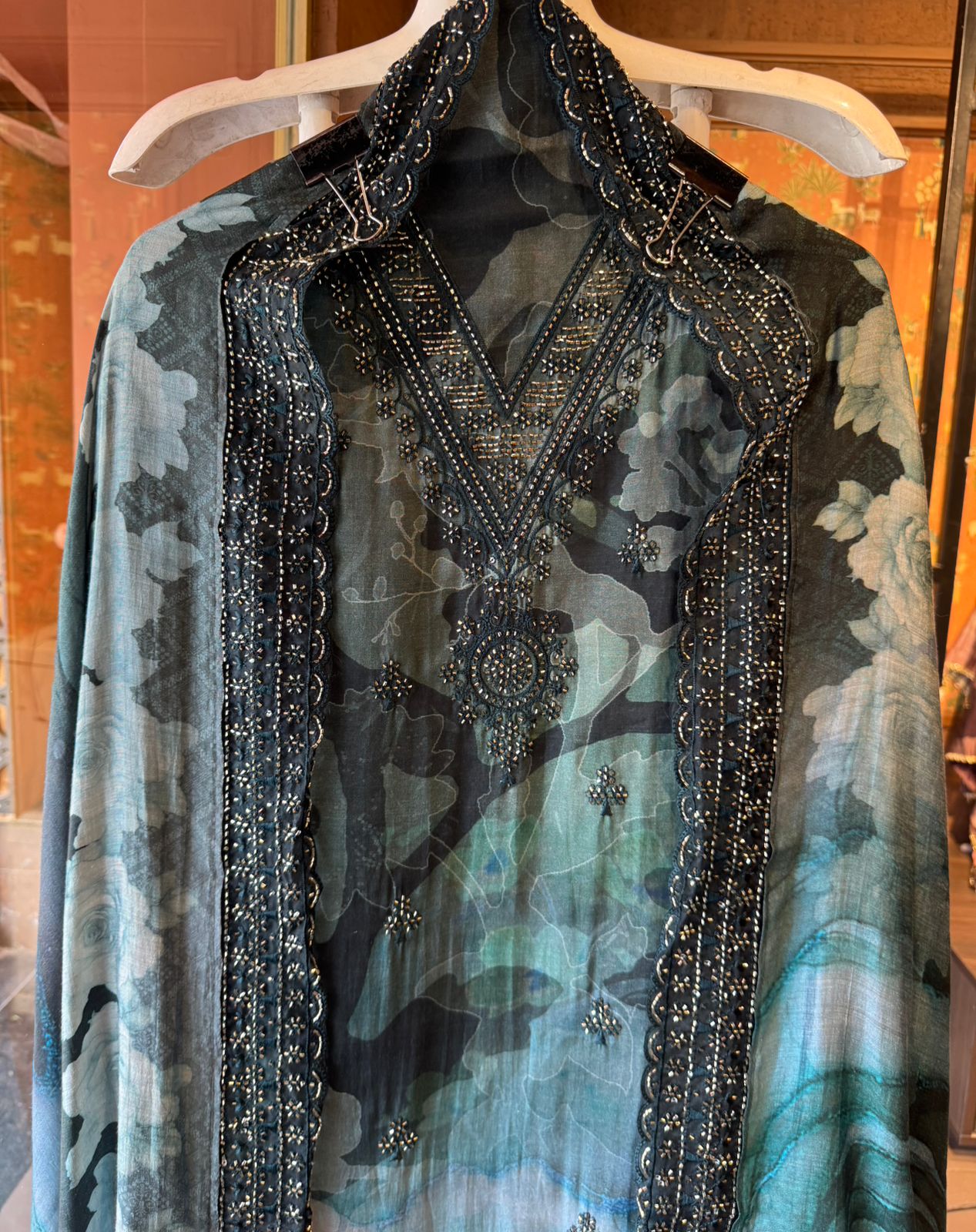 Elegant ethnic kurta set