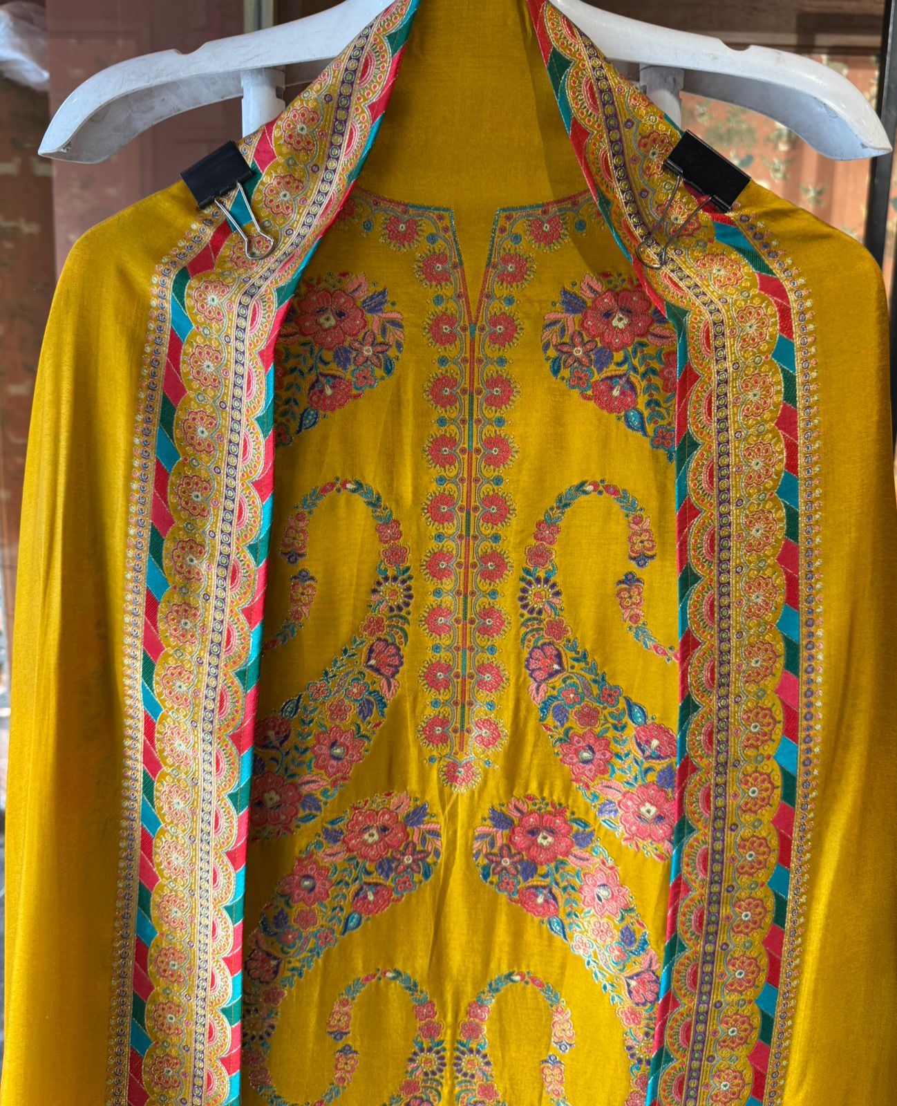 Elegant ethnic suit