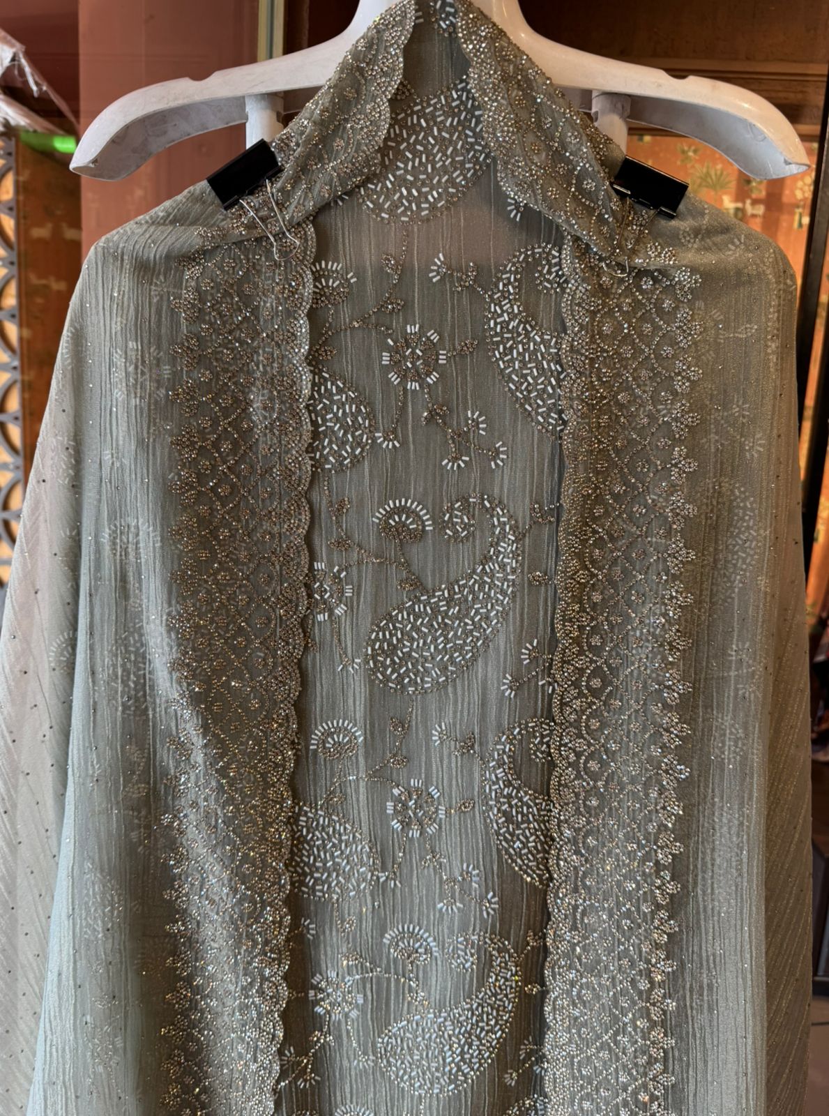 Lightweight Crushed tissue unstiched tissue