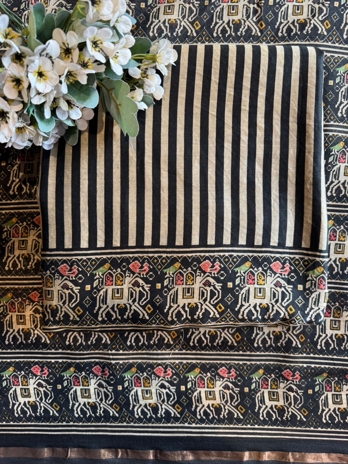 Ivory & Black Maheshwari Silk Ensemble