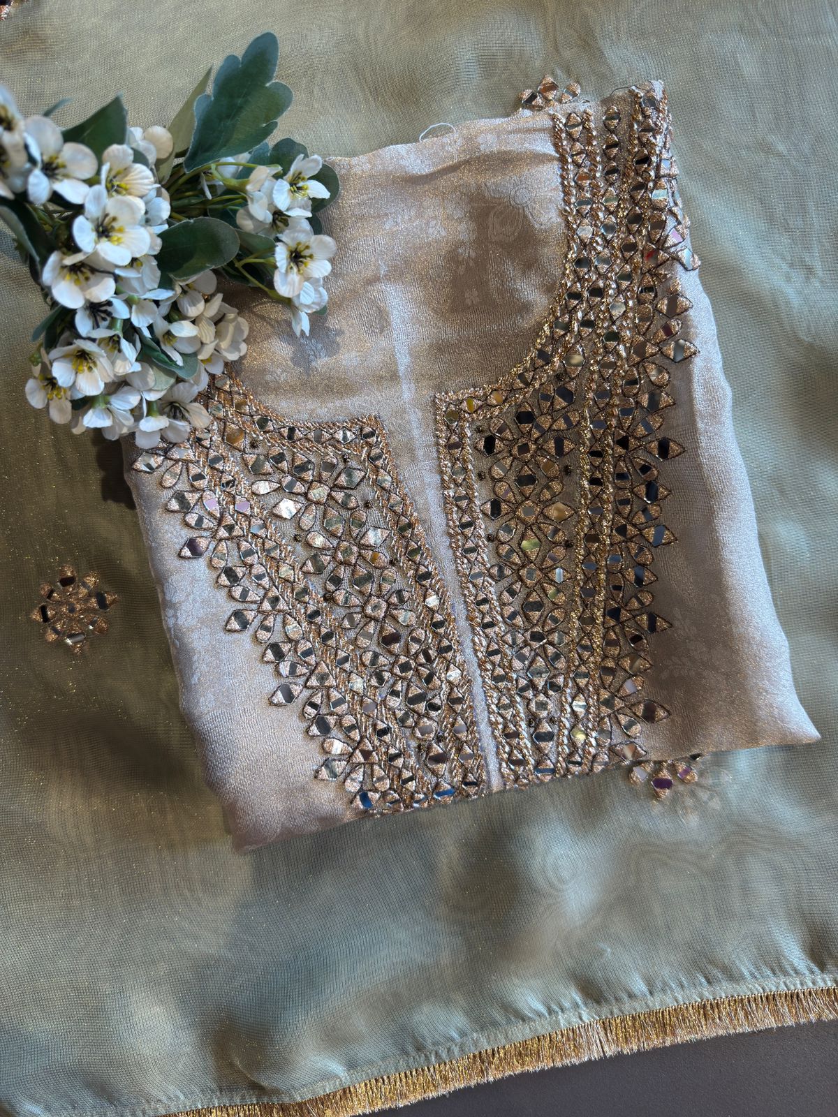 Elegant Tissue Jacquard Unstitched Suit