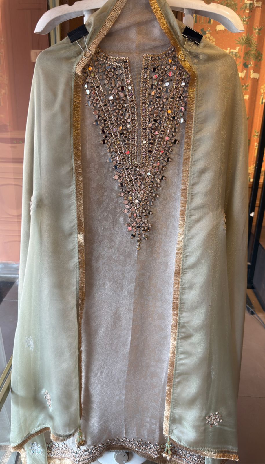 Elegant Tissue Jacquard Unstitched Suit