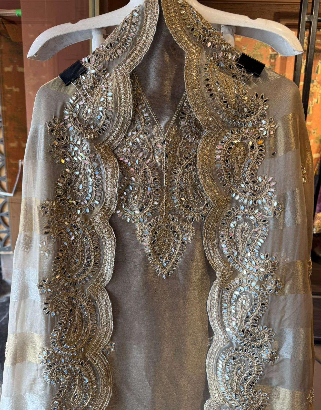 Luxury Crushed Tissue Unstitched Suit