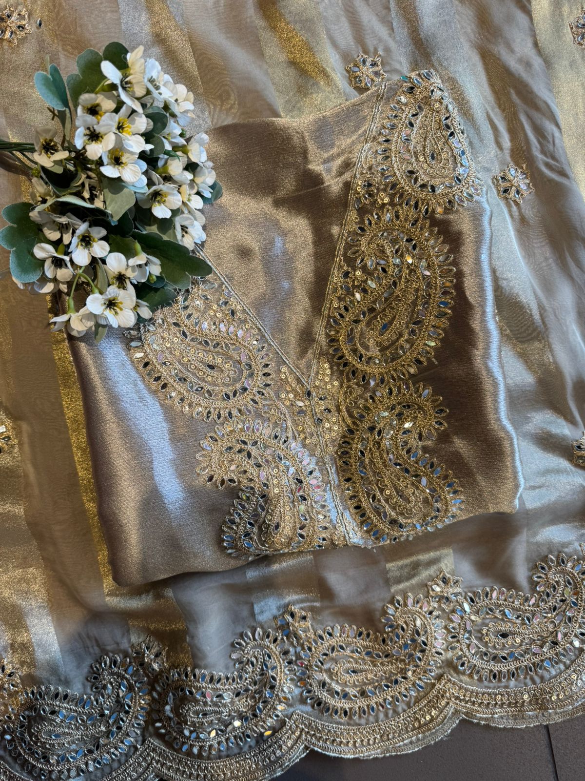 Luxury Crushed Tissue Unstitched Suit