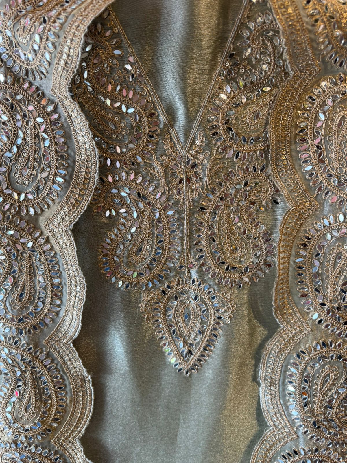 Luxury Crushed Tissue Unstitched Suit