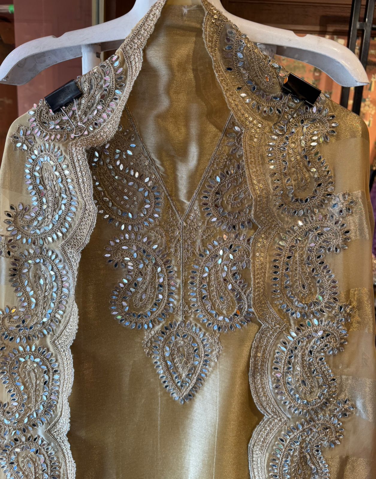 Luxury Crushed Tissue Unstitched Suit