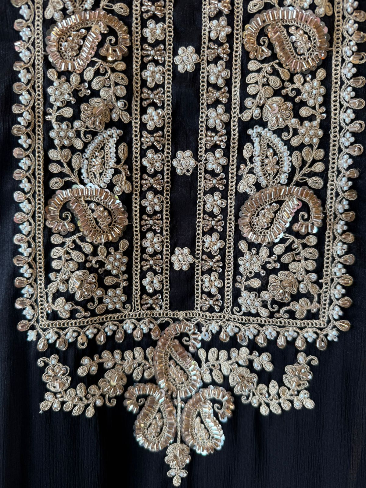 Traditional embroidered Unstitched suit