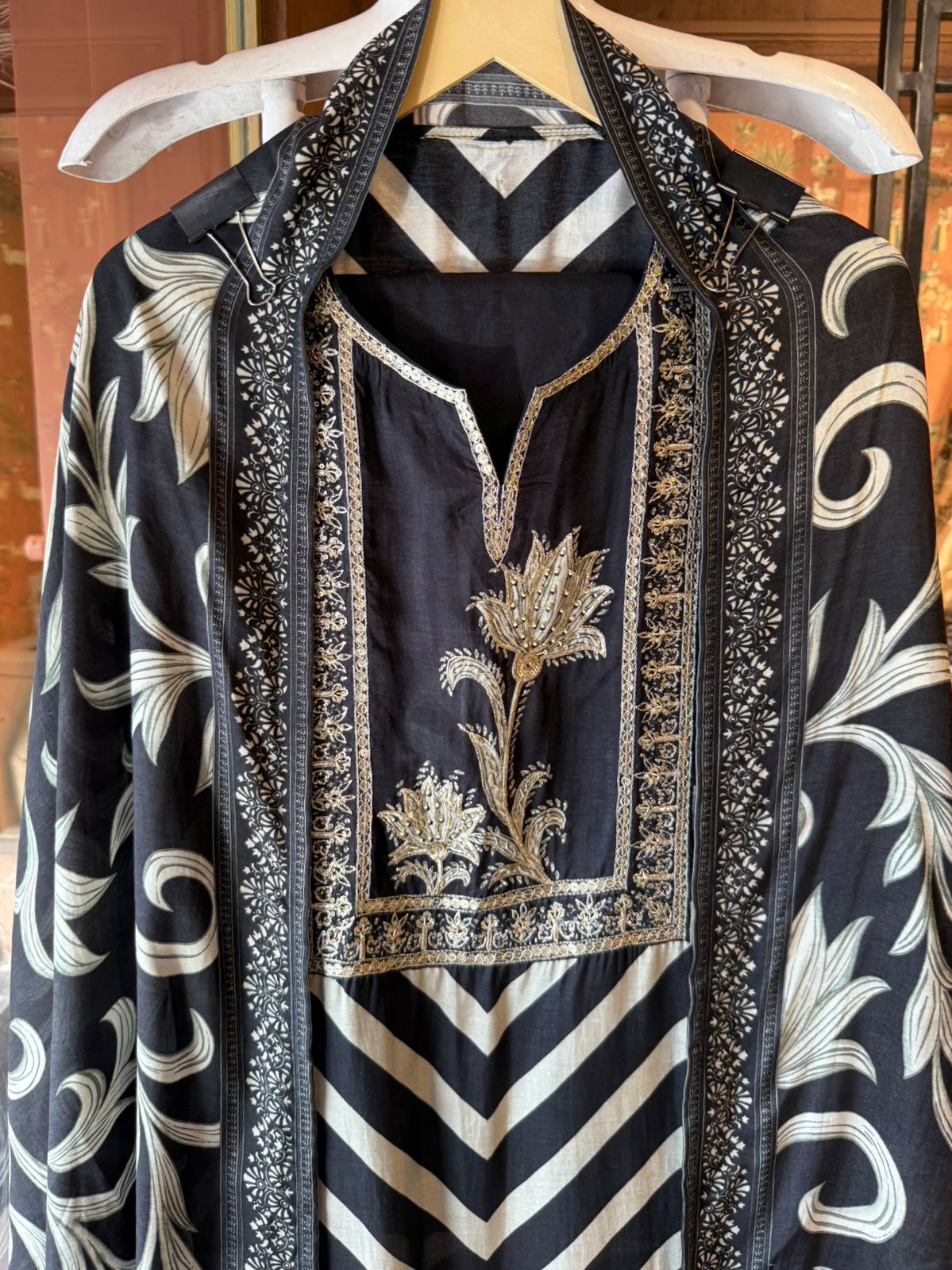 Regal Chevron Floral Opada Silk Unstitched Suit