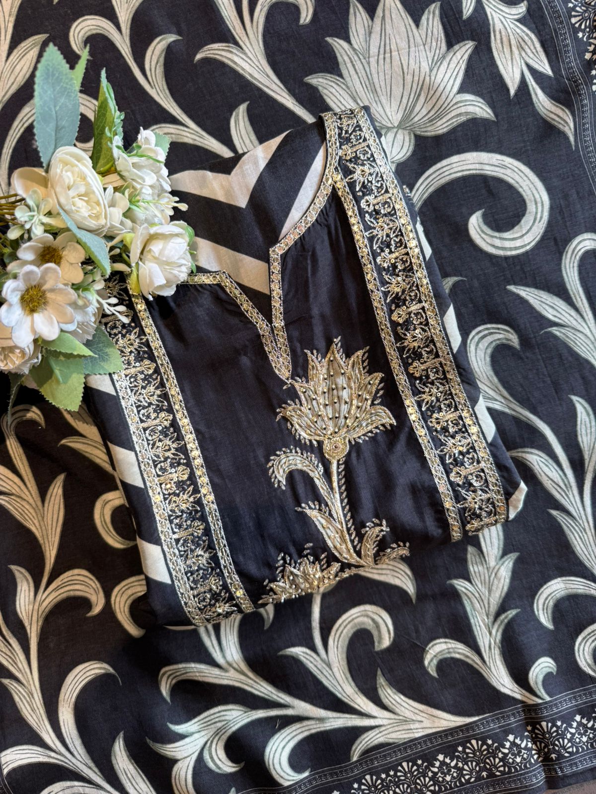 Regal Chevron Floral Opada Silk Unstitched Suit