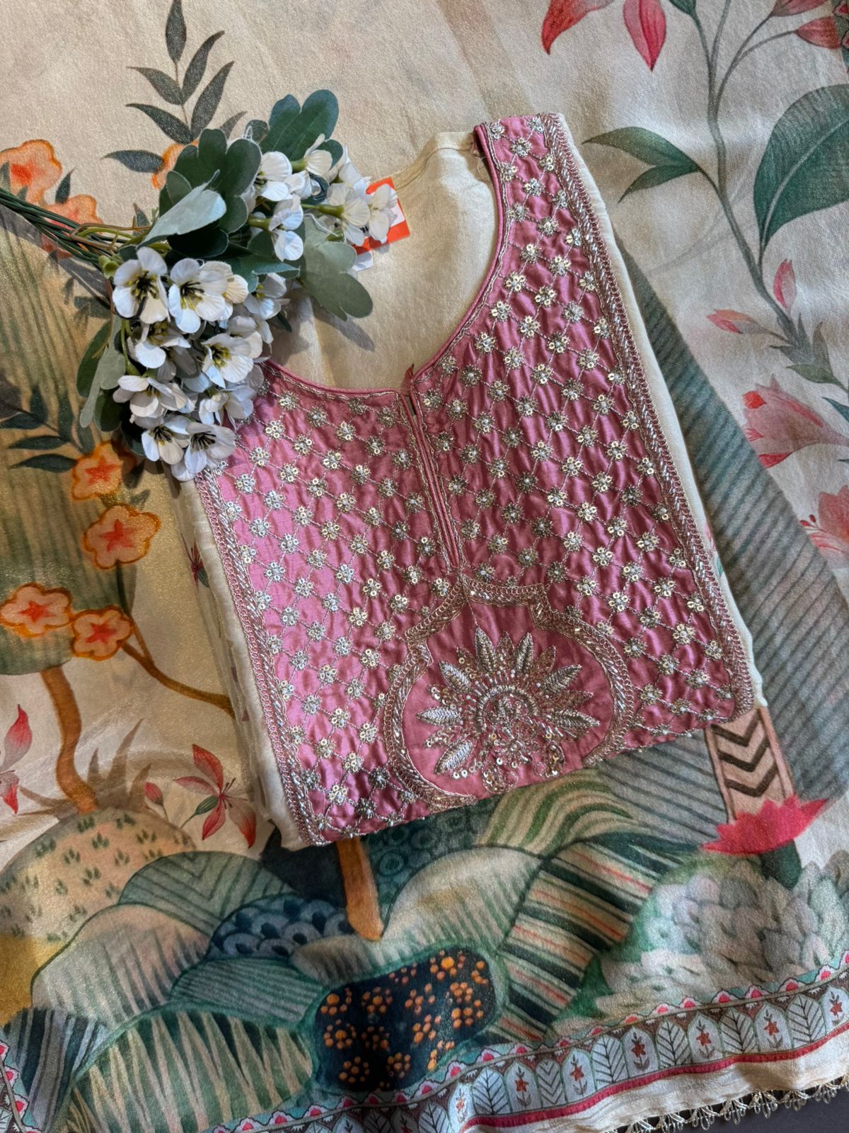 Soft shimmer tissue suit