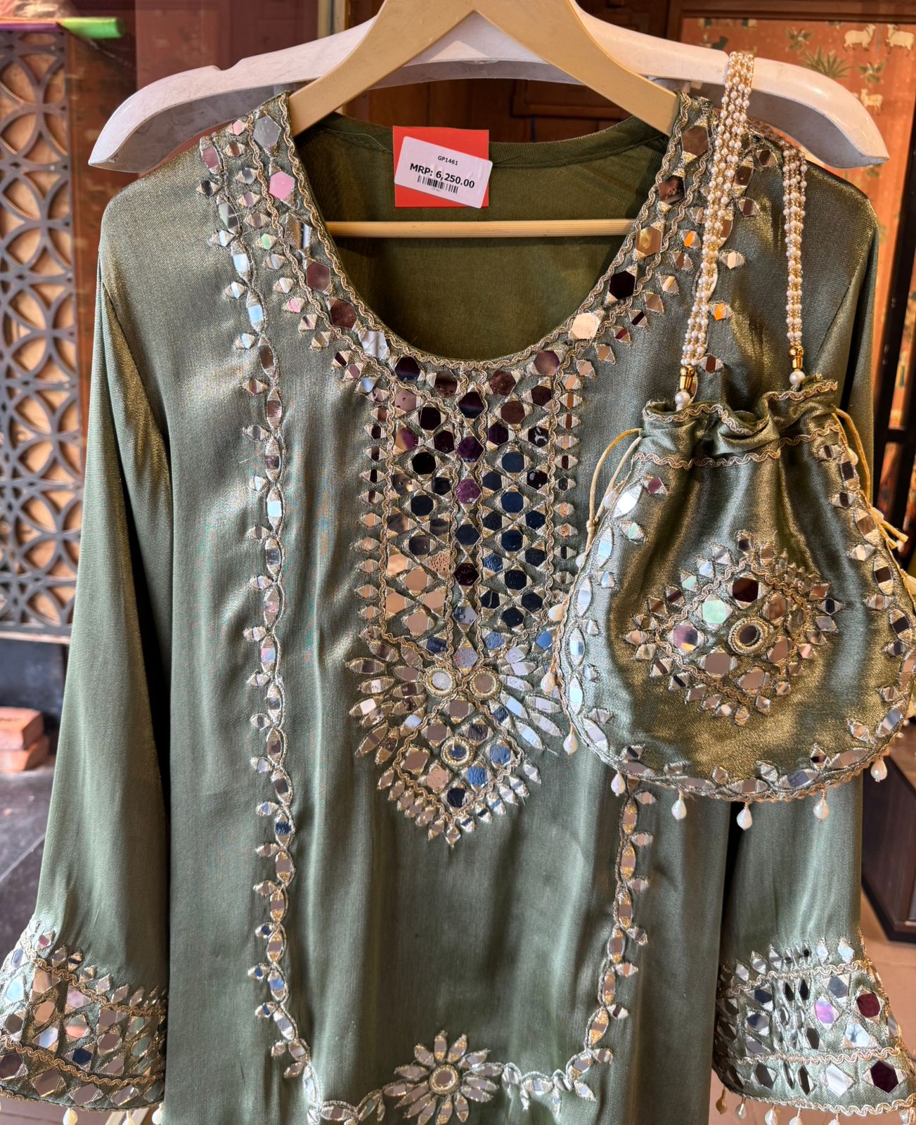 Giraffe tissue kurta