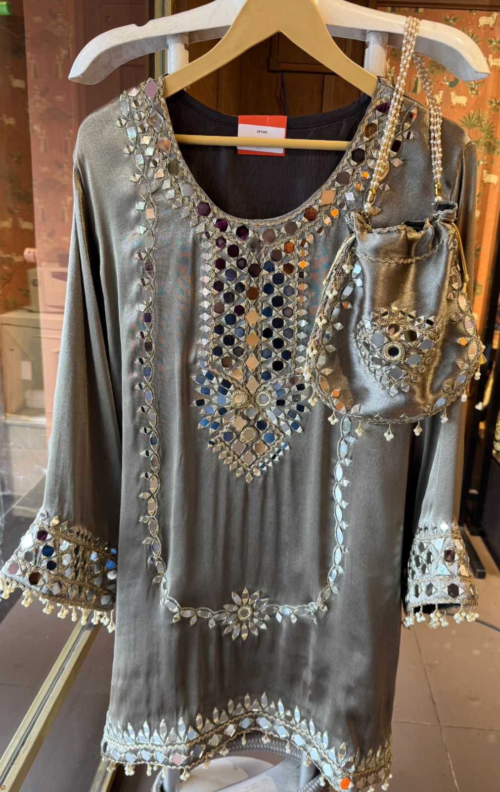 Giraffe tissue kurta