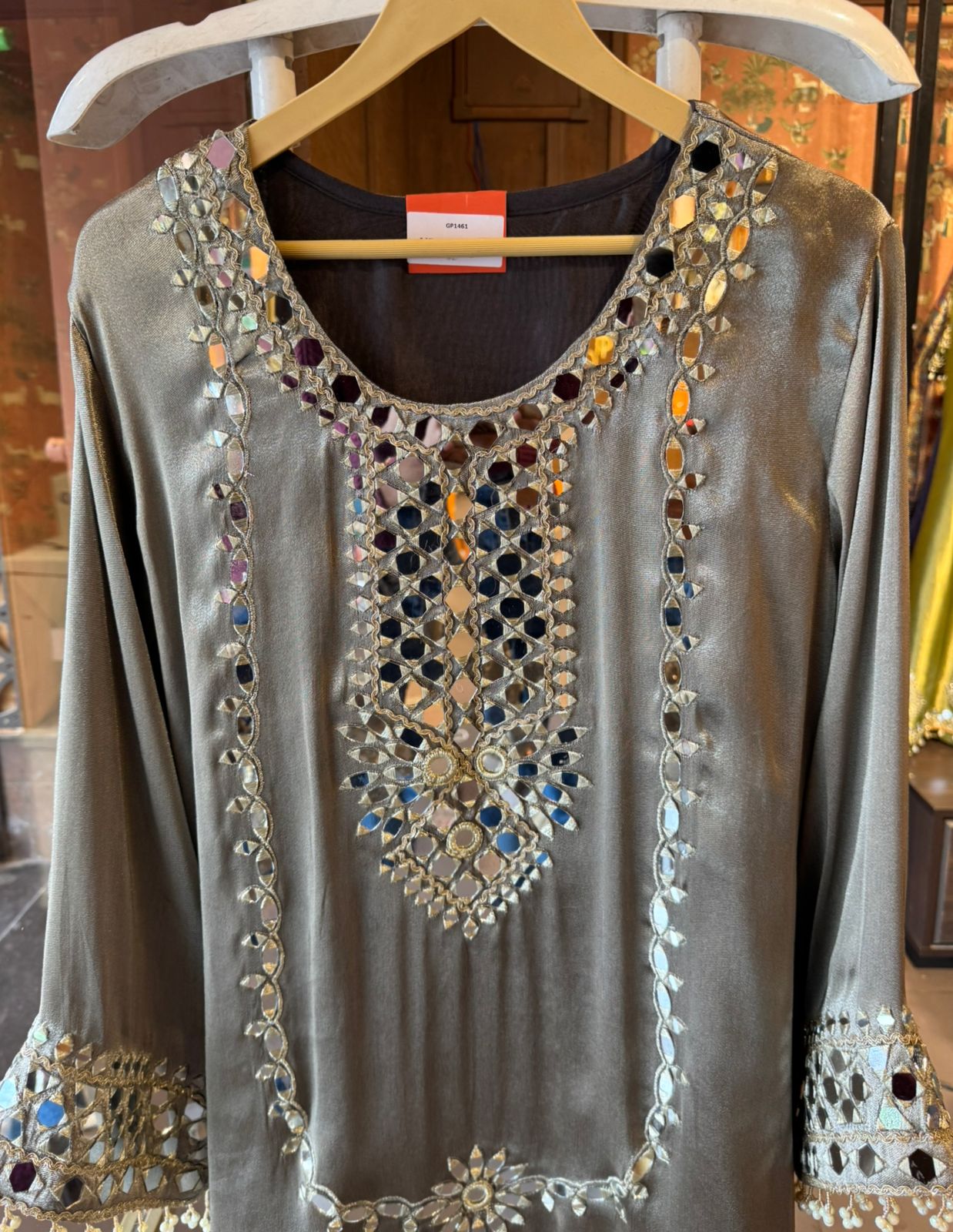 Giraffe tissue kurta