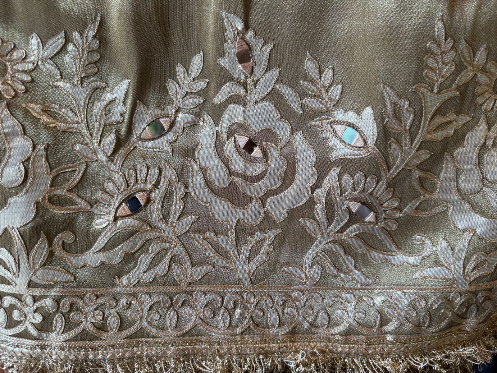 Beautiful ethnic Stitched Set