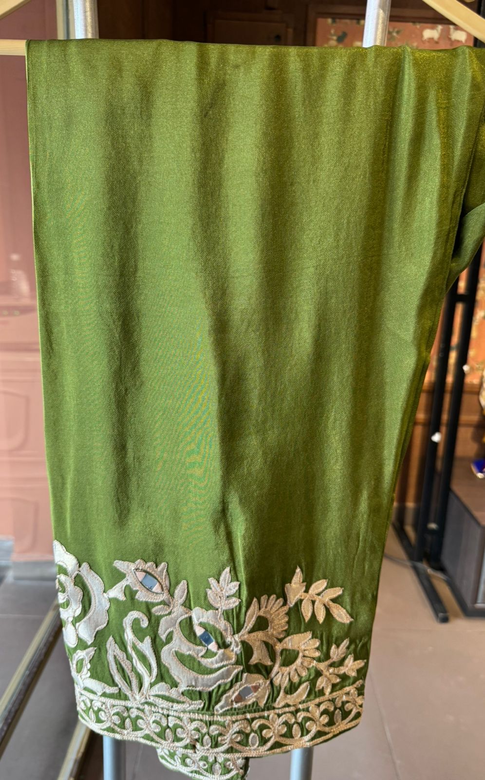 Beautiful ethnic Stitched Set