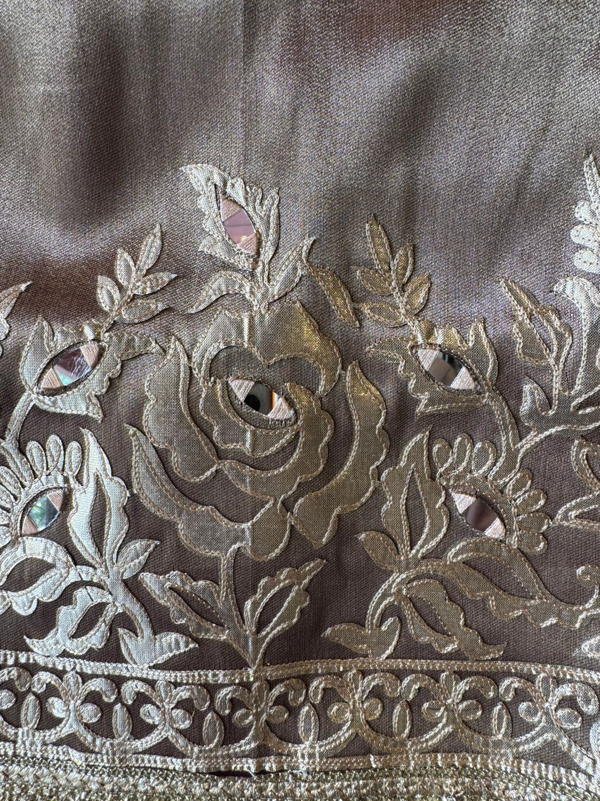 Beautiful ethnic Stitched Set