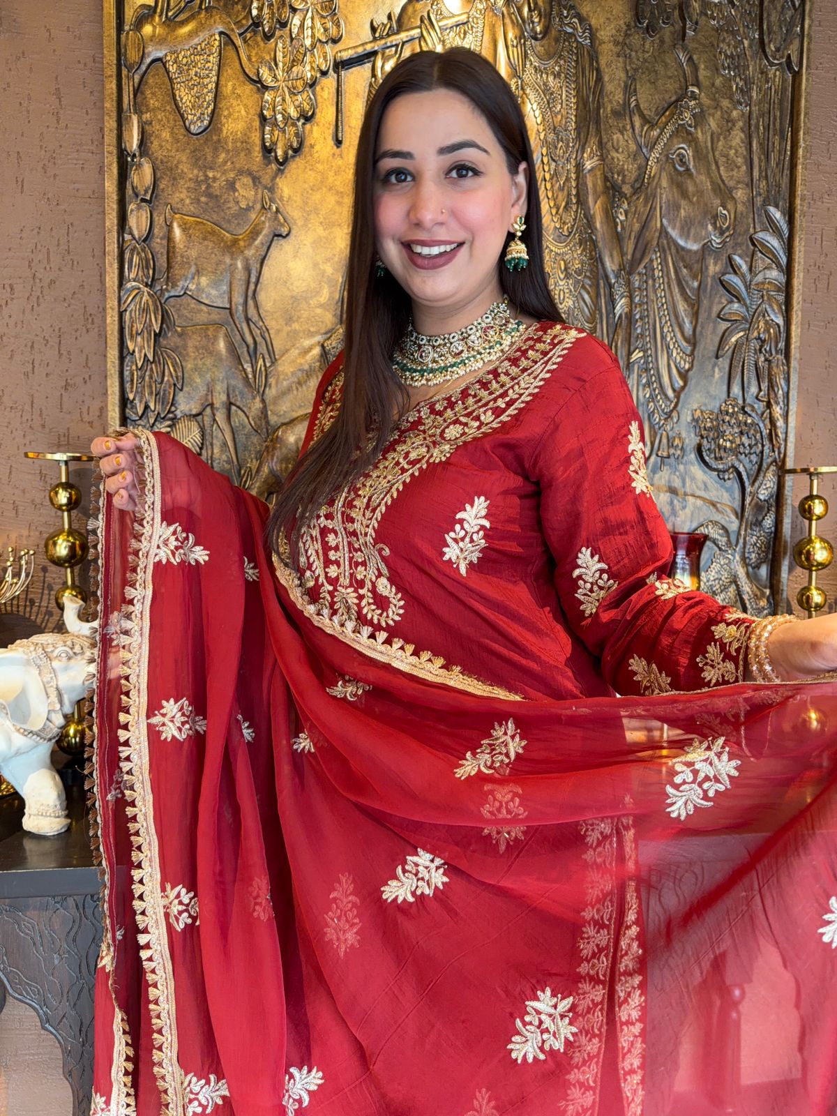 Elegant embroidered kurta set