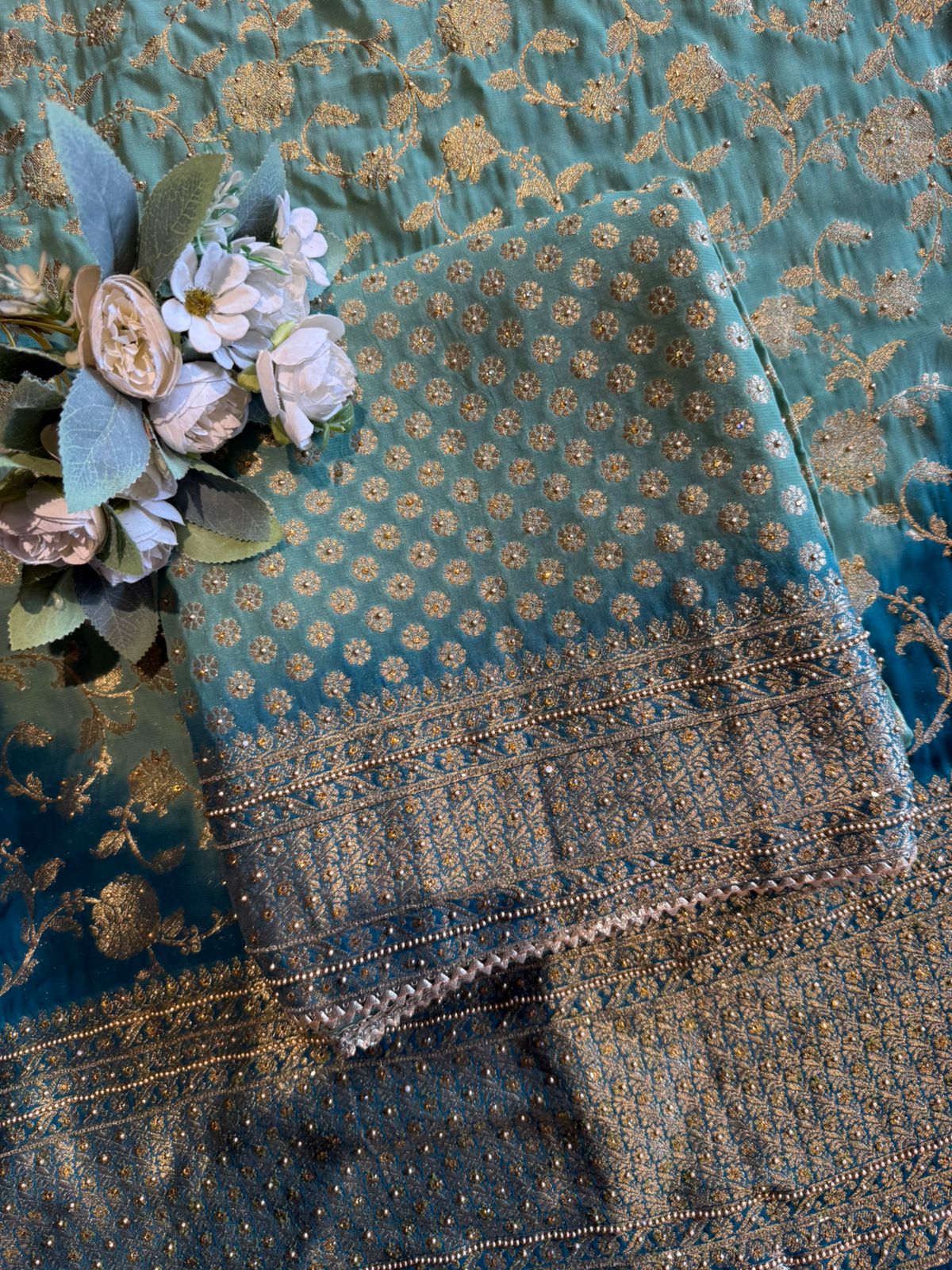 BANARSI GEORGETTE WOVEN SUITS