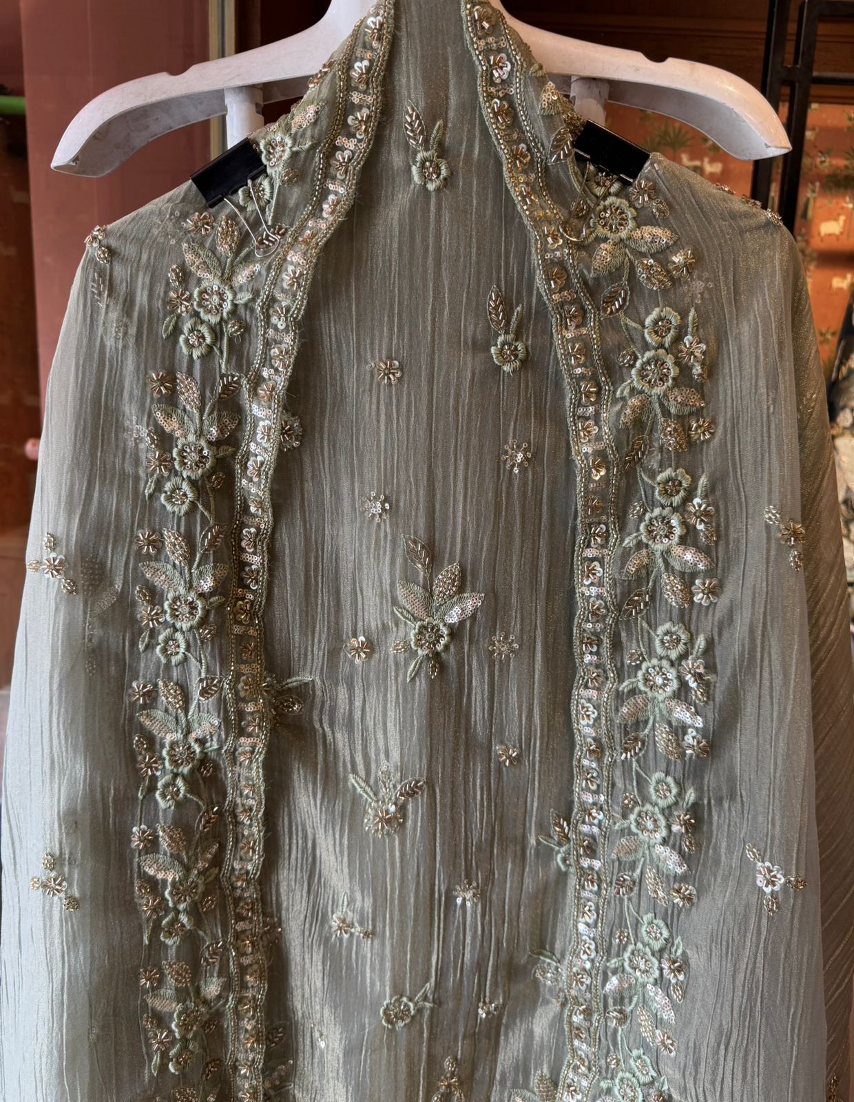 Pakistani Handwork Crushed Tissue Unstitched Suit