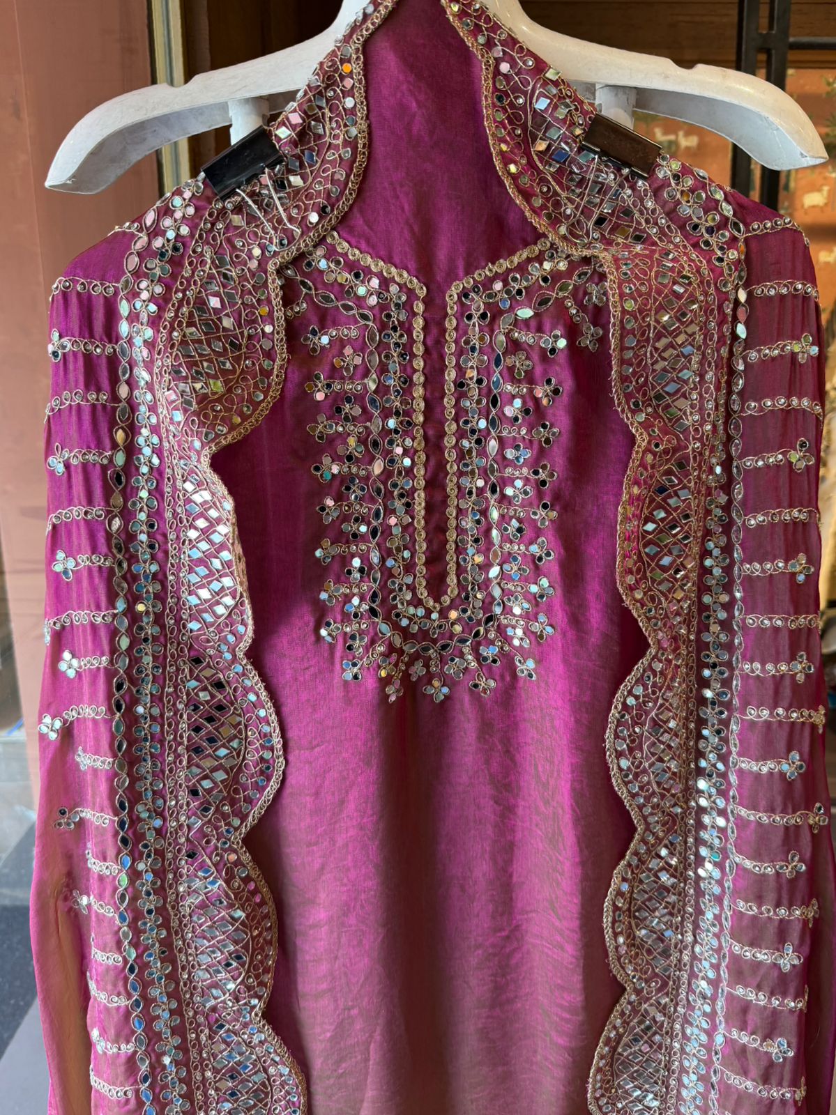 Pure glass tissue shirt