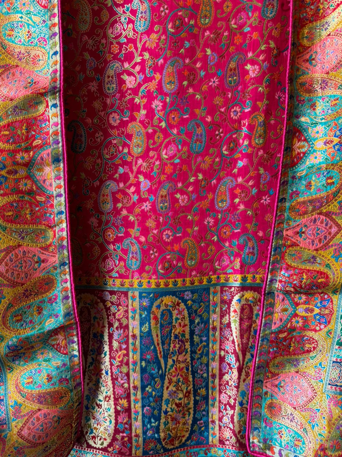 Luxury Banarasi Jacquard Unstitched Suit