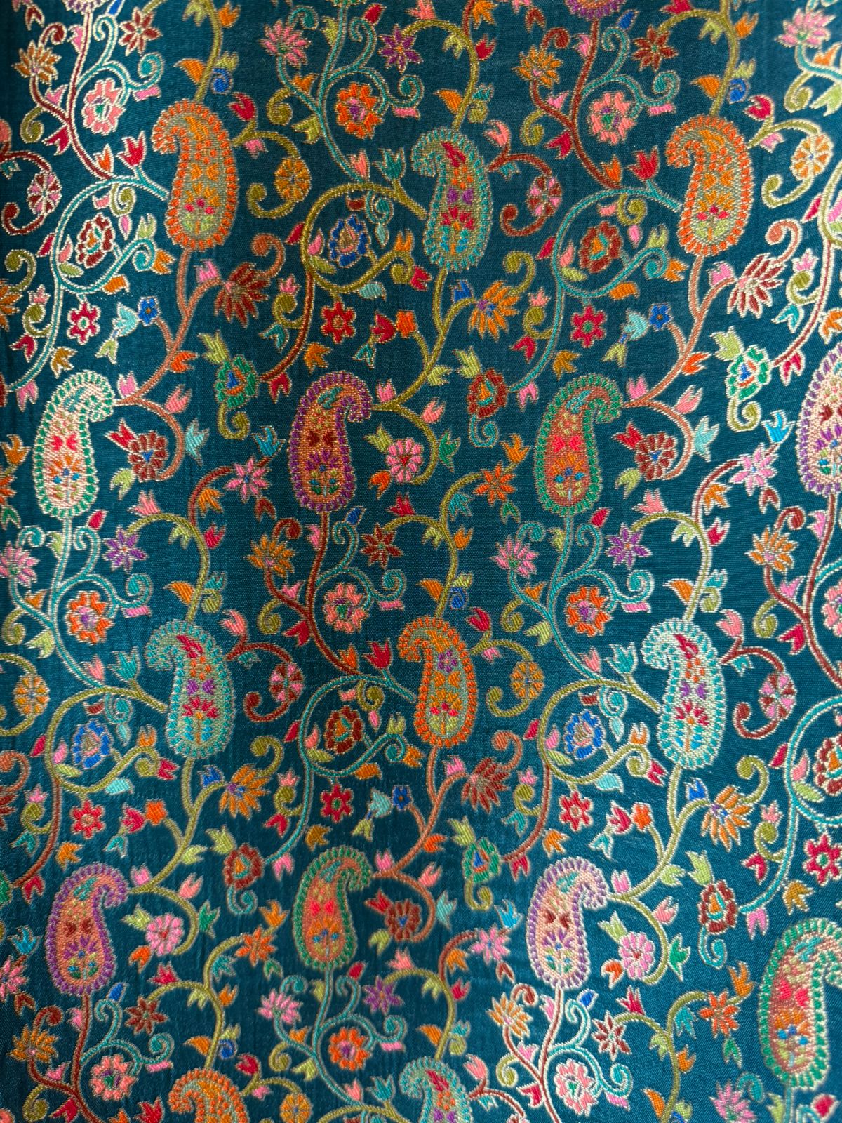 Luxury Banarasi Jacquard Unstitched Suit