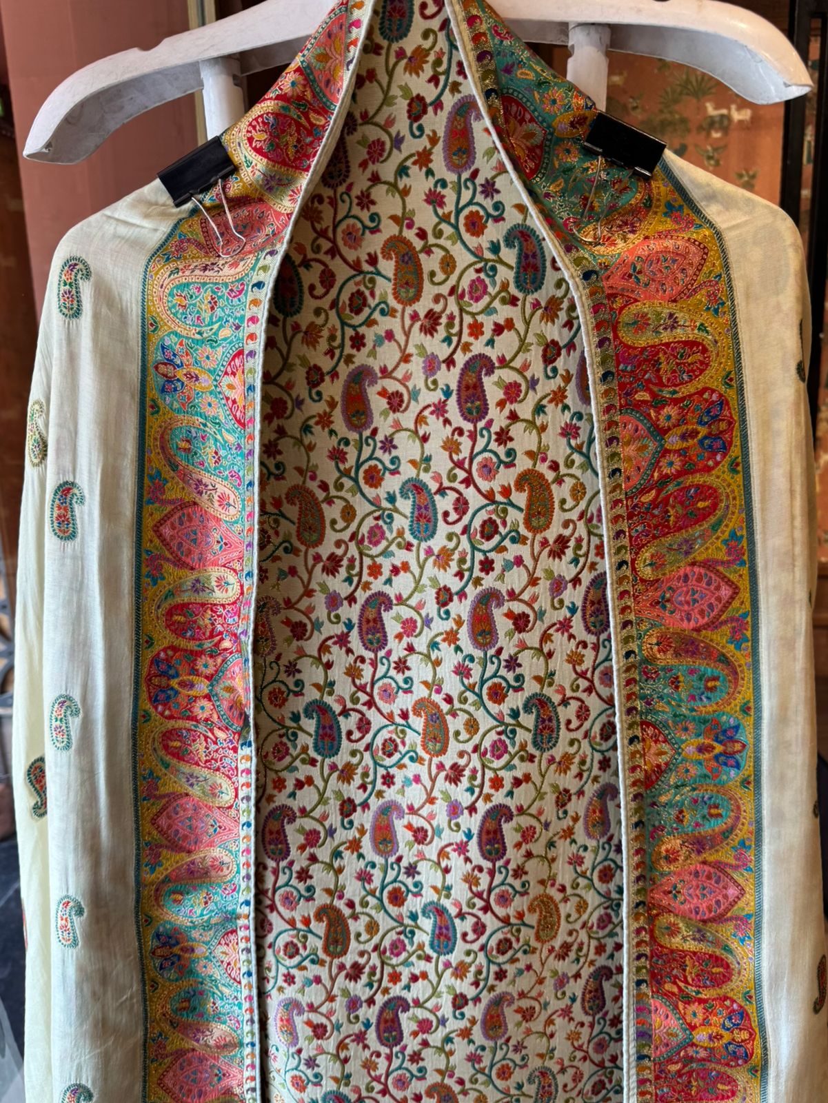 Luxury Banarasi Jacquard Unstitched Suit