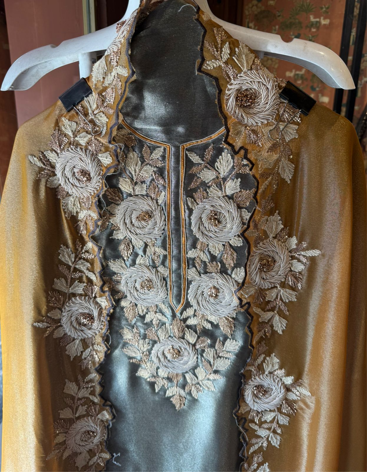 Elegant Indian ethnic suit set