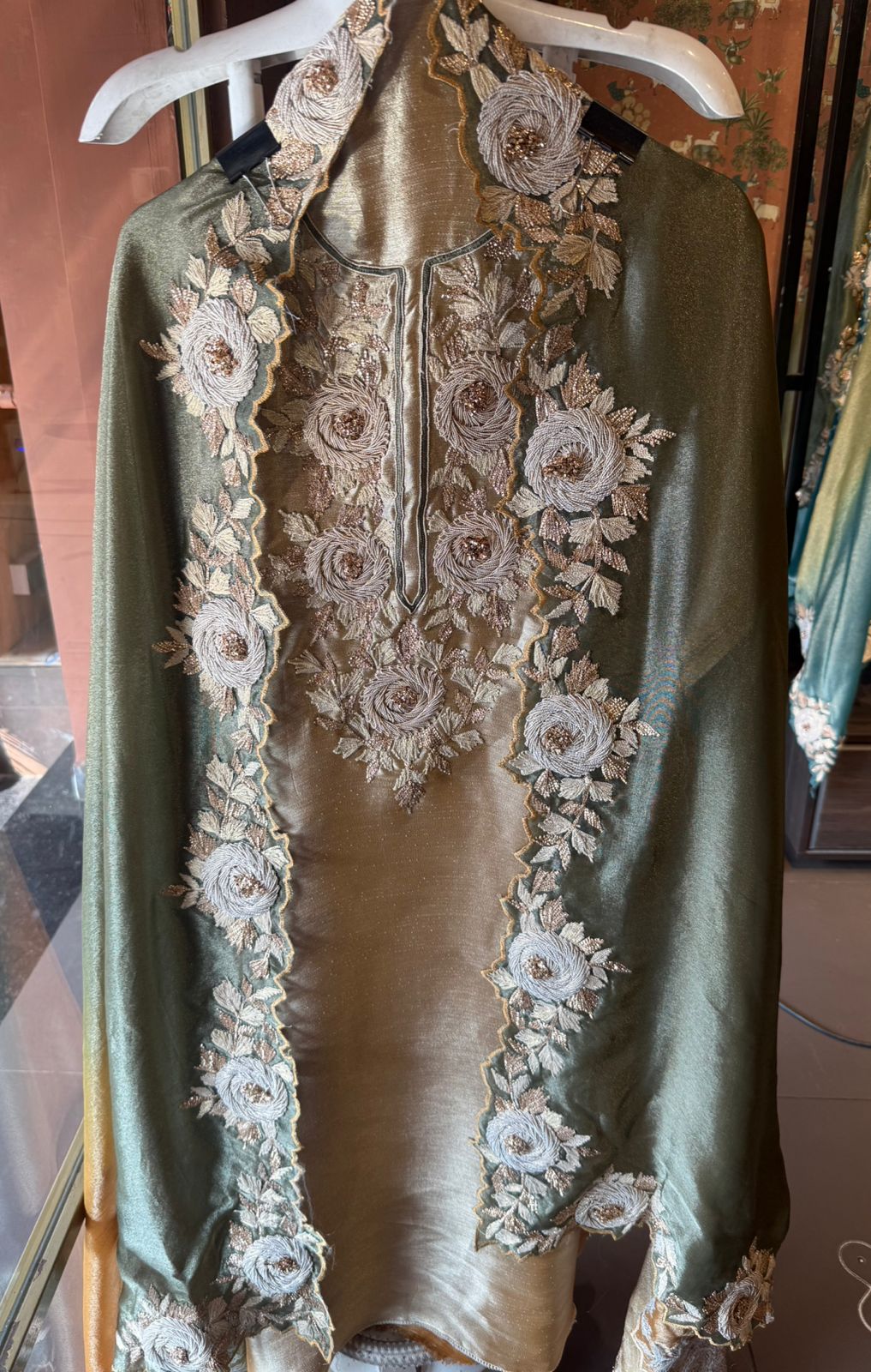 Elegant Indian ethnic suit set