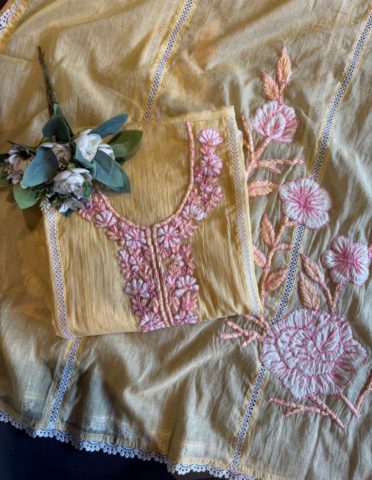 Mul Chanderi Embroidered Unstitched Suit