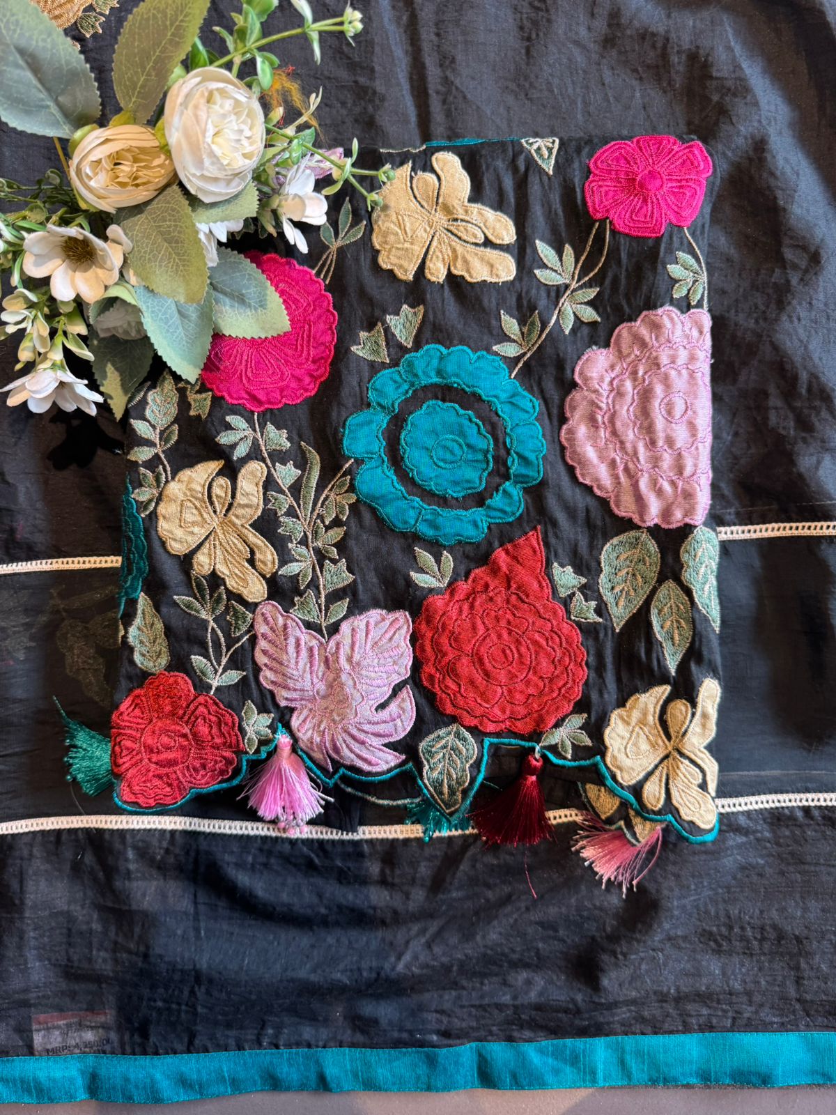 Soft Sheen Summer Mul Cotton Appliqué Suit