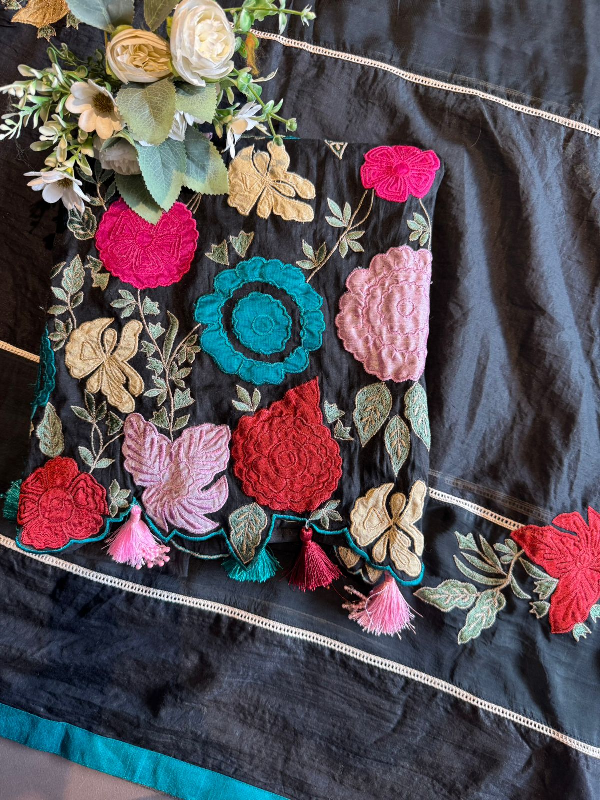 Soft Sheen Summer Mul Cotton Appliqué Suit