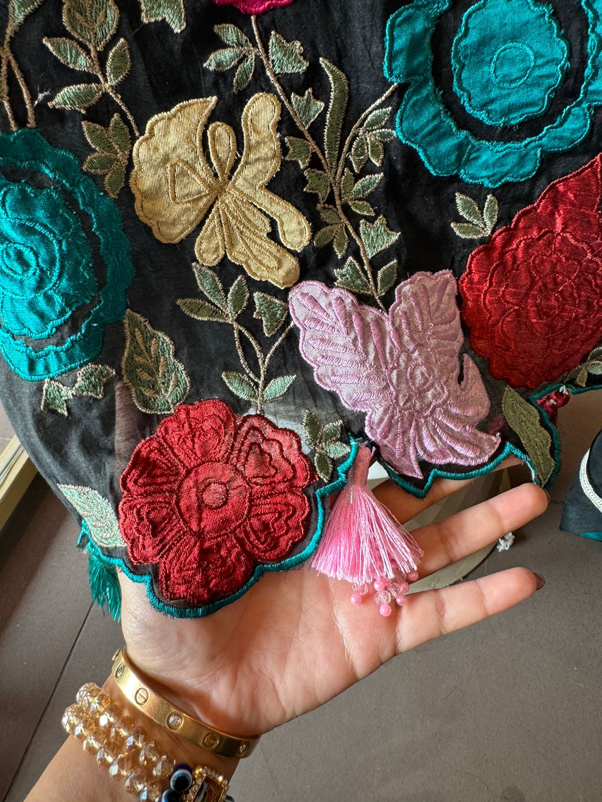 Soft Sheen Summer Mul Cotton Appliqué Suit