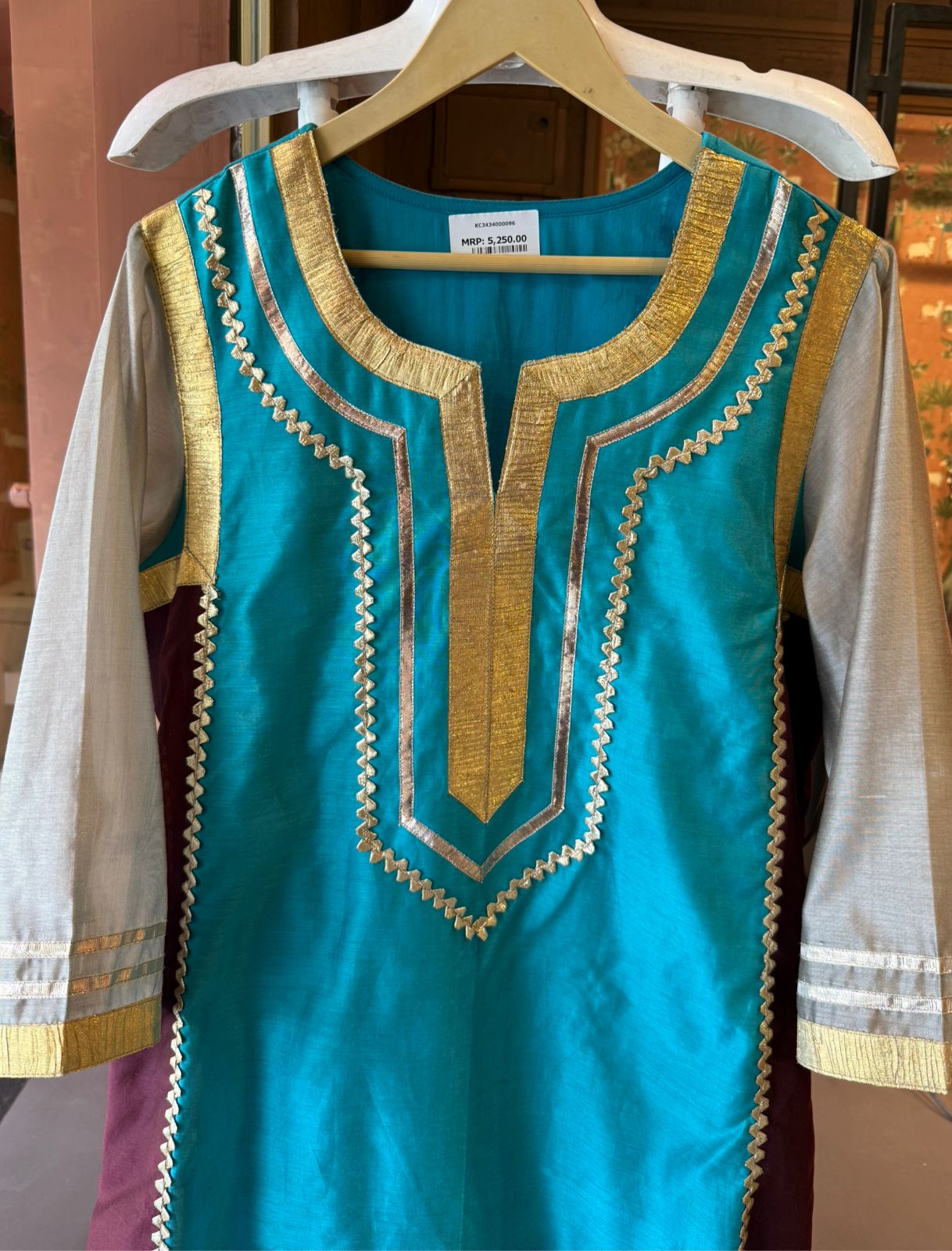 Celebrity Inspired Pure Chanderi Elegance Festive Luxe Kurta