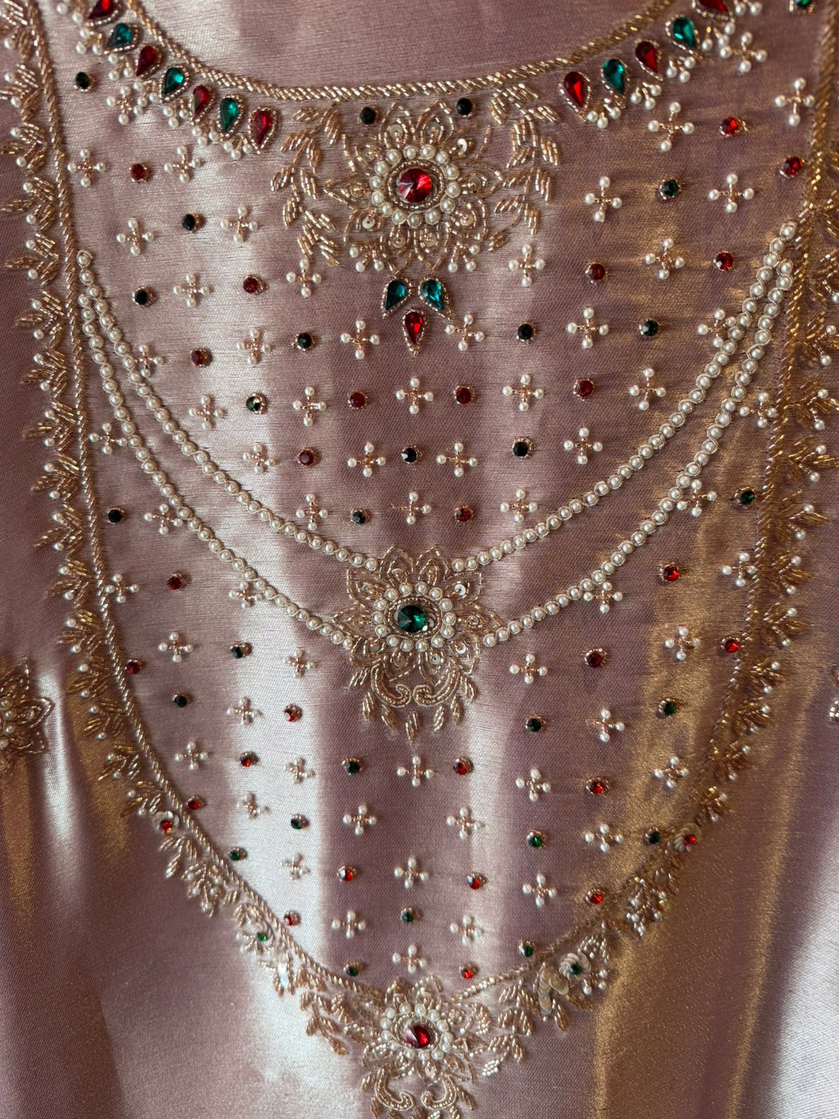 Premium Giraffe tissue Suit