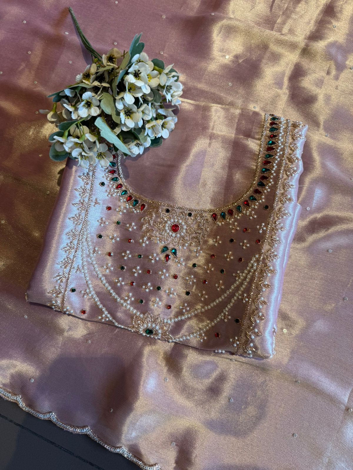 Premium Giraffe tissue Suit