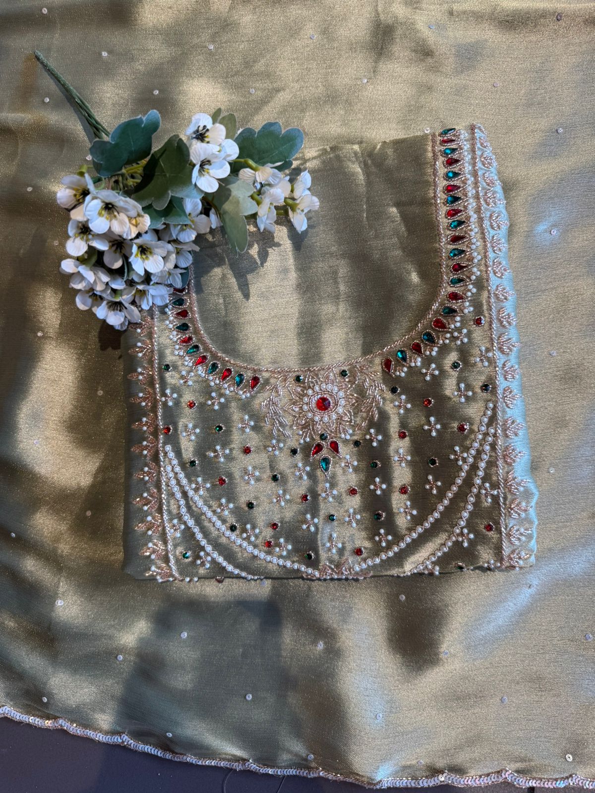 Premium Giraffe tissue Suit