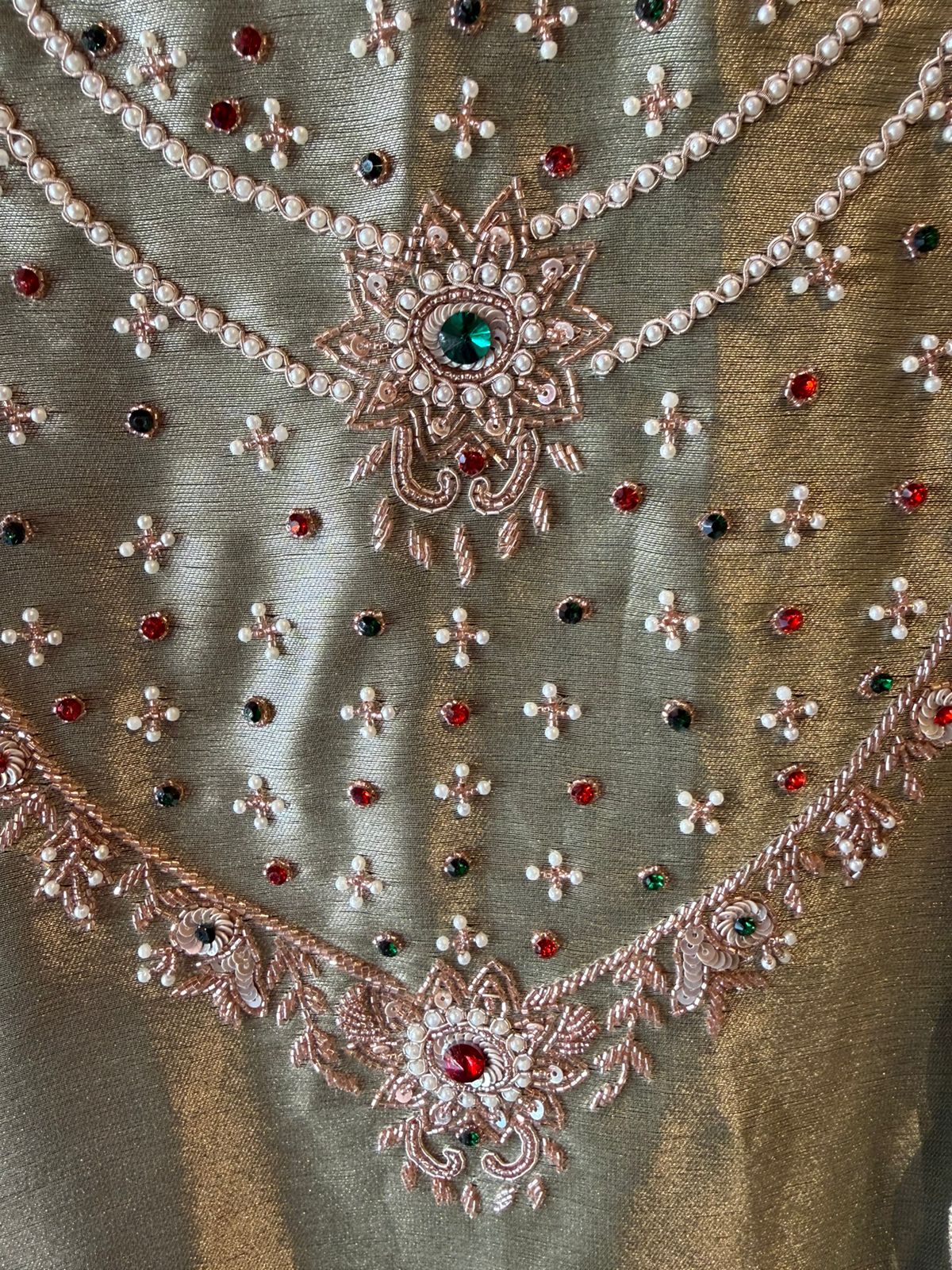 Premium Giraffe tissue Suit