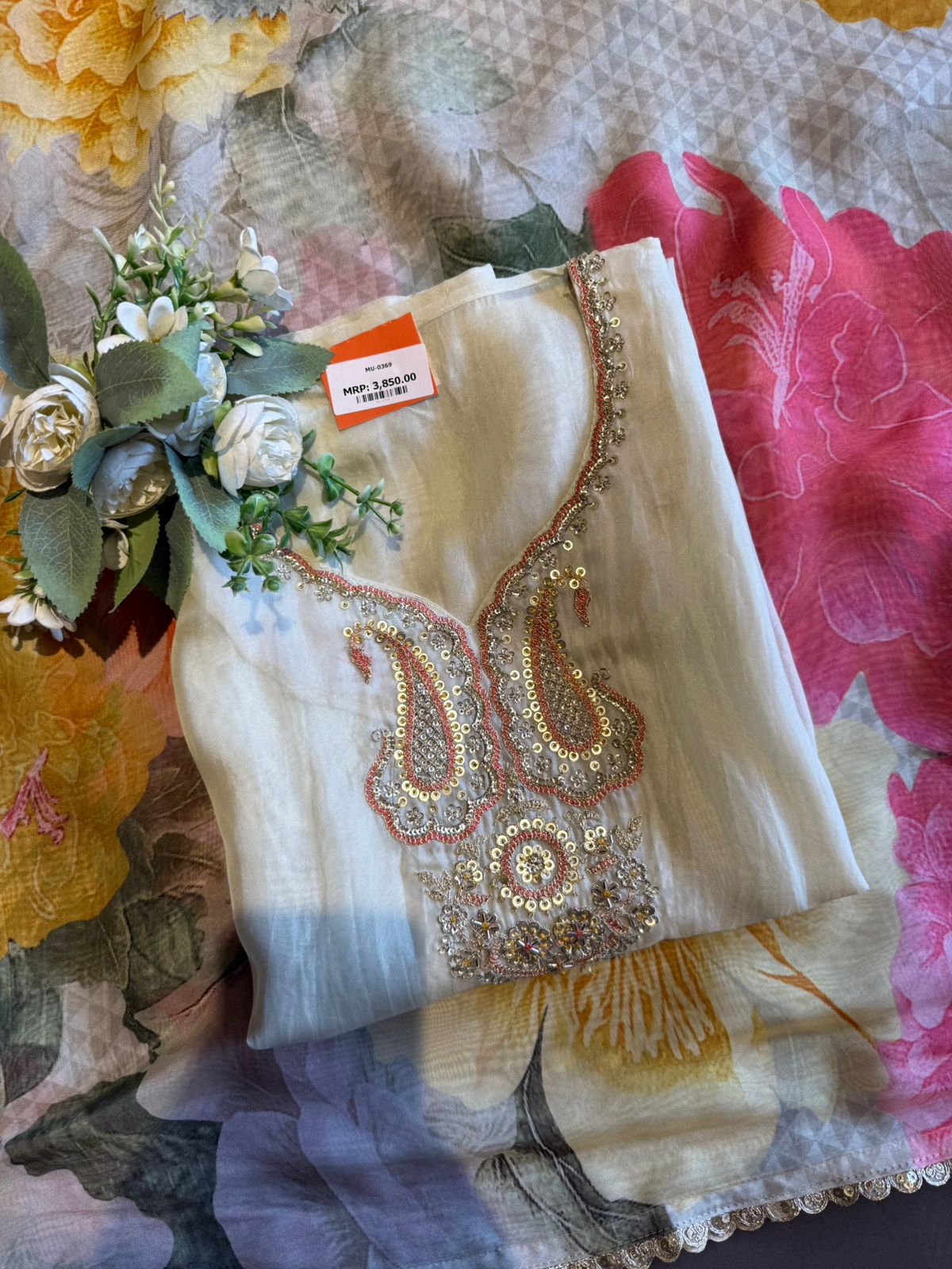 Traditional straight-cut kurta