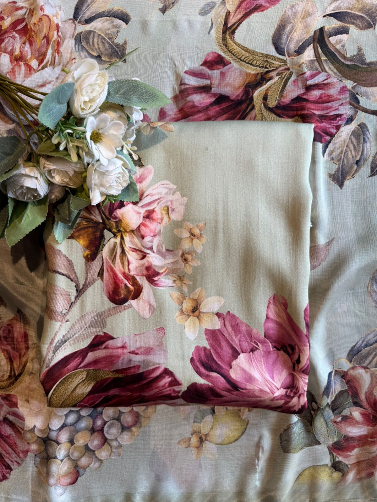 Luxury pure tissue silk unstitched suit