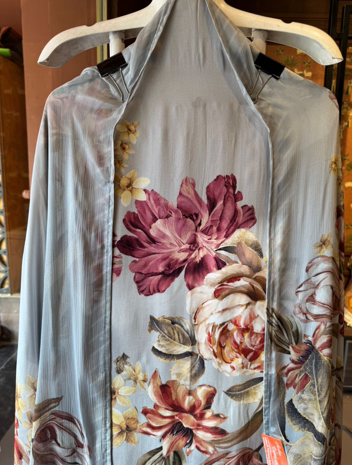 Luxe pure muslin soft unstitched suit