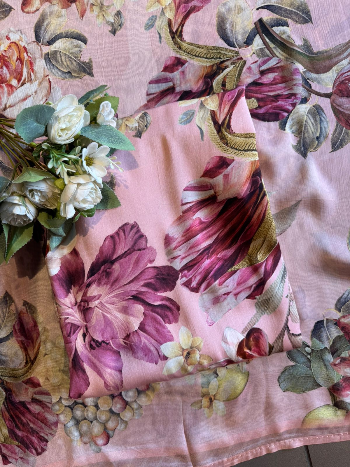 Luxe pure muslin soft unstitched suit