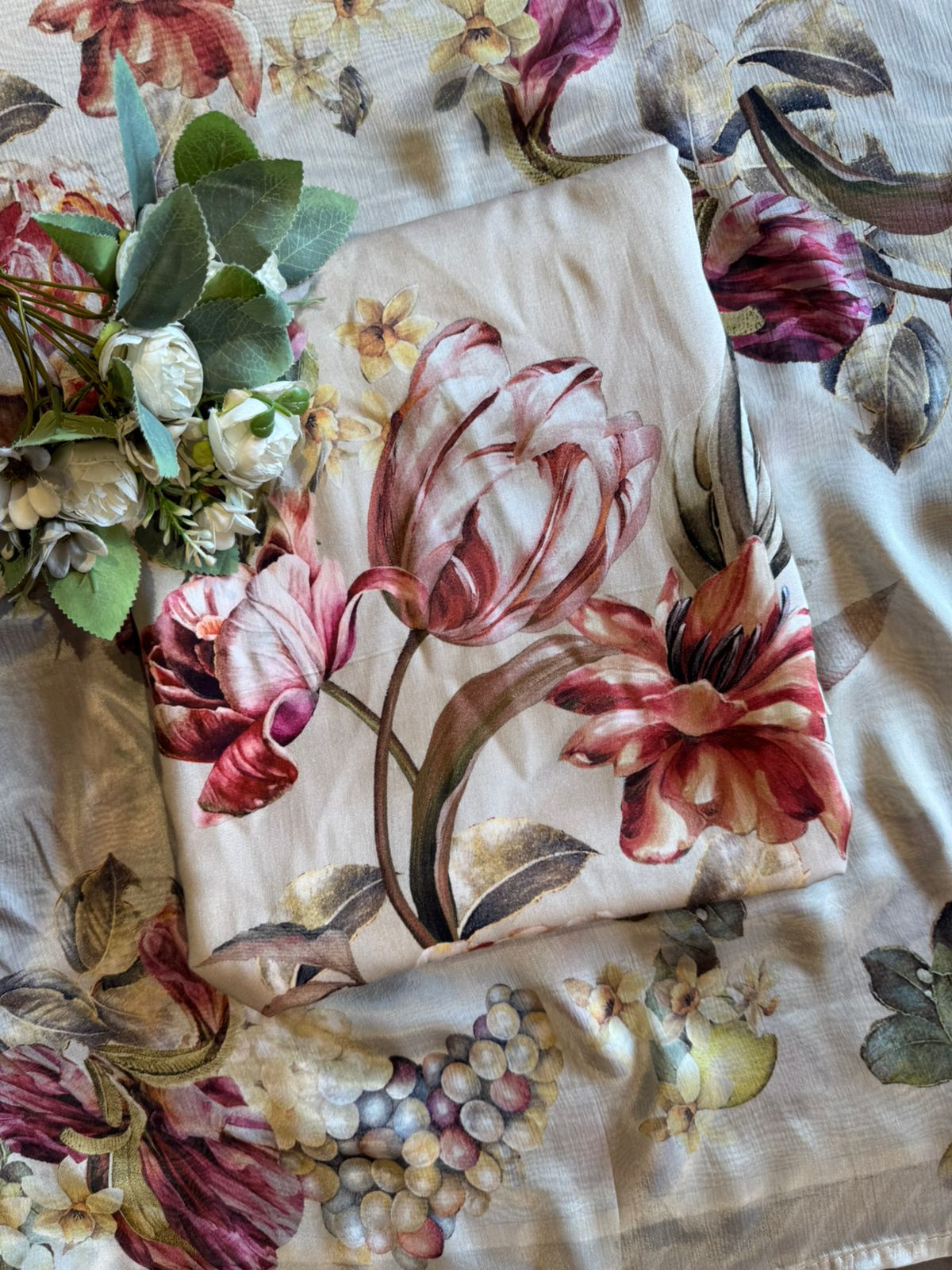 Luxury pure tissue silk Suit