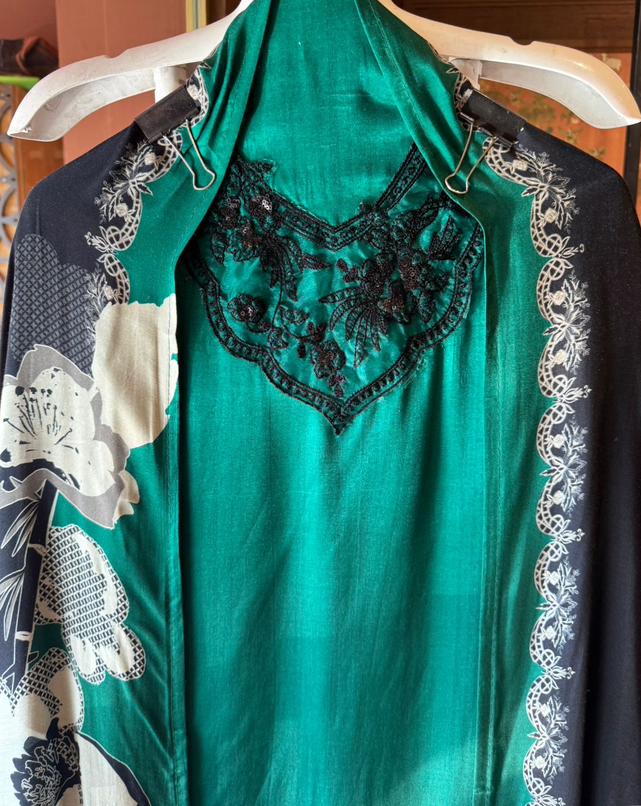 Luxury pure muslin Unstitched Suit