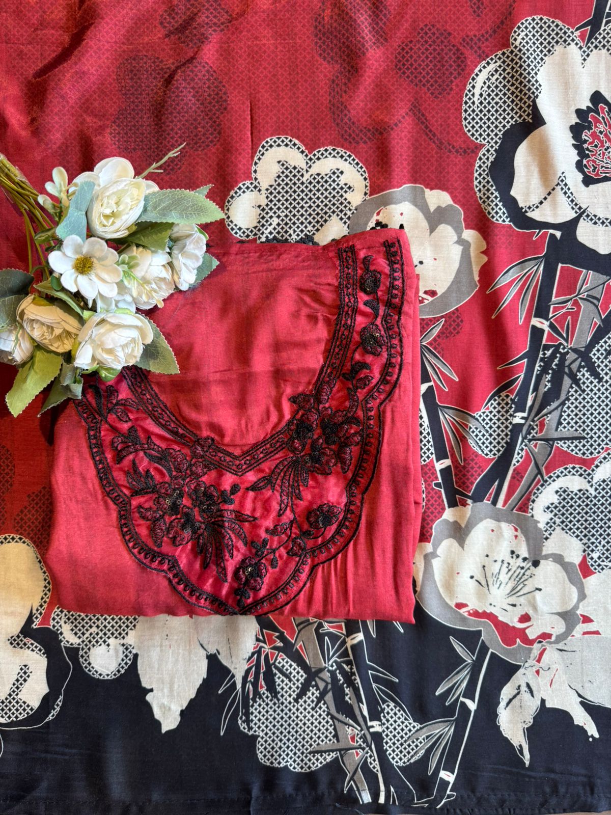 Luxury pure muslin Unstitched Suit